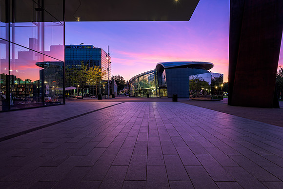 Van Gogh Museum Sunrise